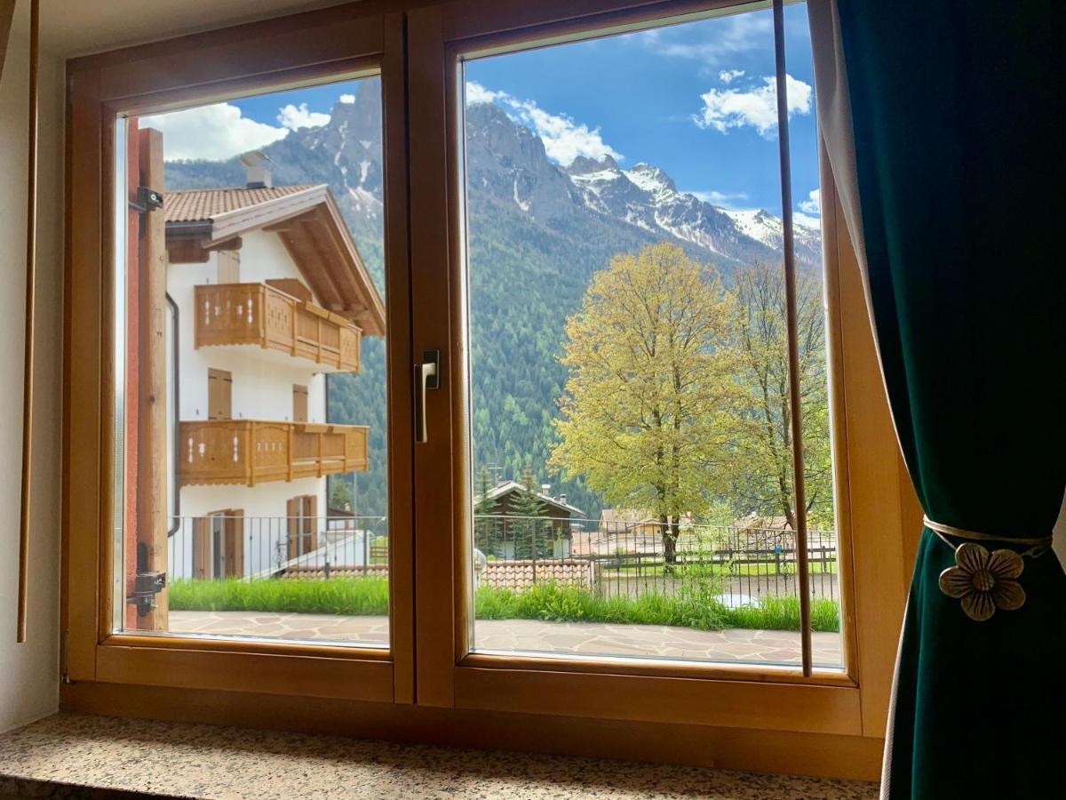 Casa Di Franz Hotel Vigo di Fassa Bagian luar foto