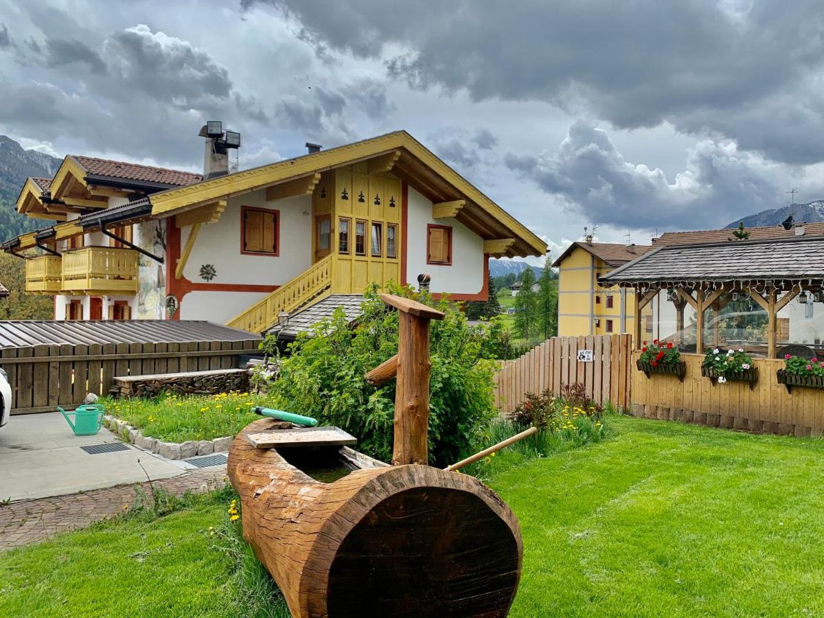 Casa Di Franz Hotel Vigo di Fassa Bagian luar foto
