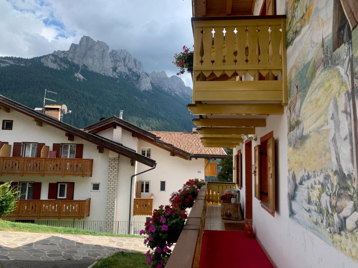 Casa Di Franz Hotel Vigo di Fassa Bagian luar foto