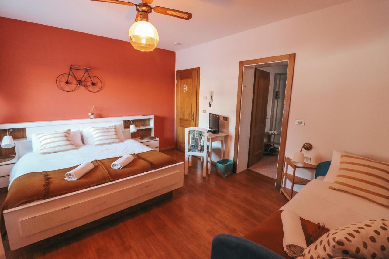 Casa Di Franz Hotel Vigo di Fassa Bagian luar foto